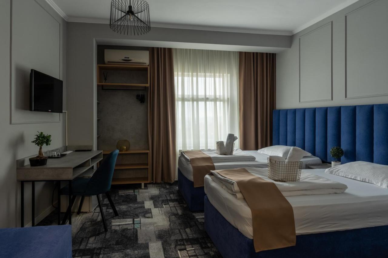 Hotel Paso Cluj-Napoca Exterior photo